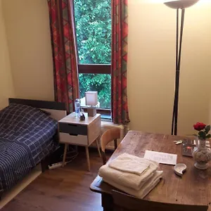 Chez Mimi - Vue Parc , Bruxelles Belgique