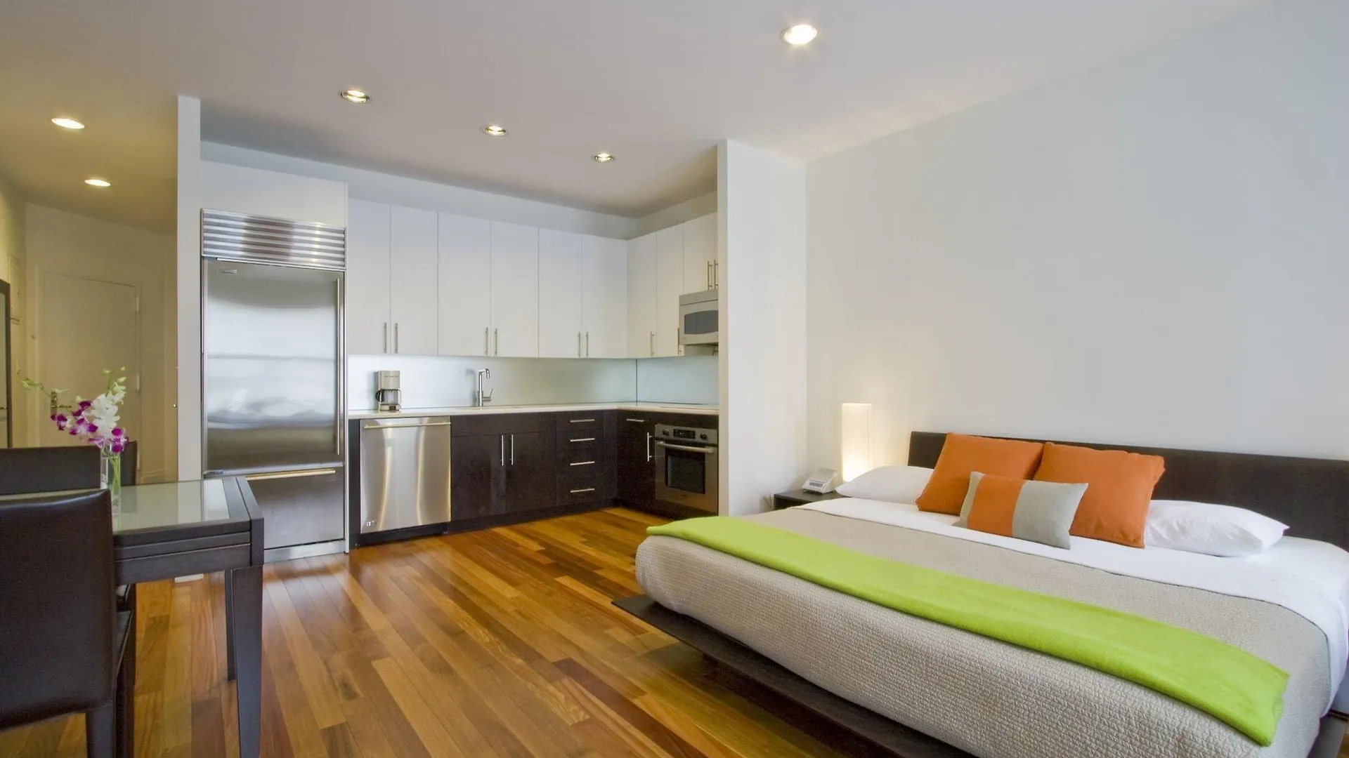 Aka Times Square Aparthotel New York